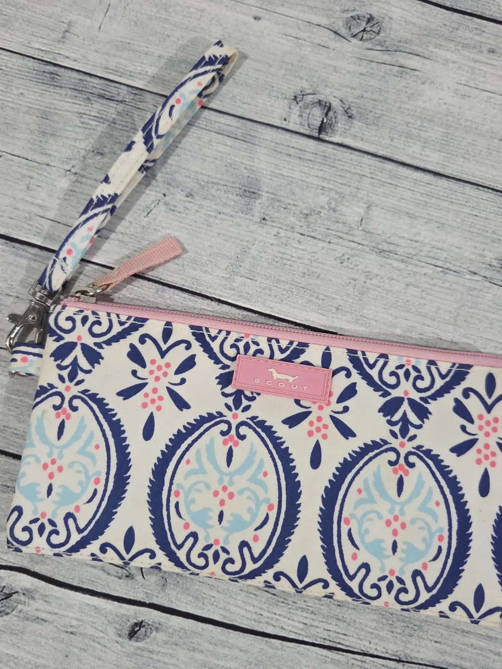 Scout Wristlet